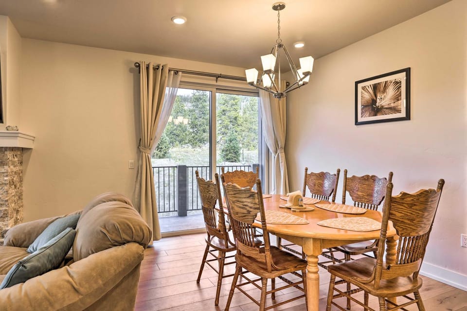 1 Mi to Ski Slopes! Mtn-View Condo in Keystone House in Keystone