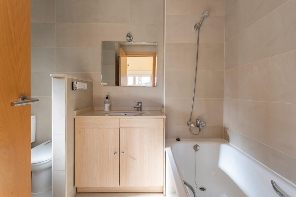 Bathroom, Living room