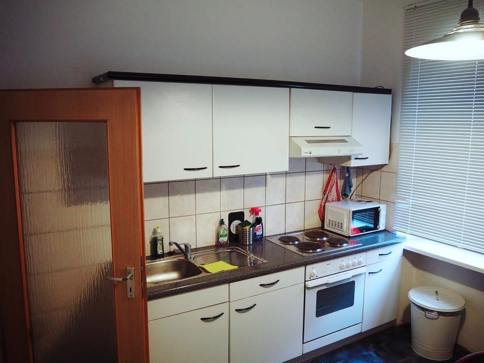 Coffee/tea facilities, Kitchen or kitchenette, minibar, pet friendly, stove
