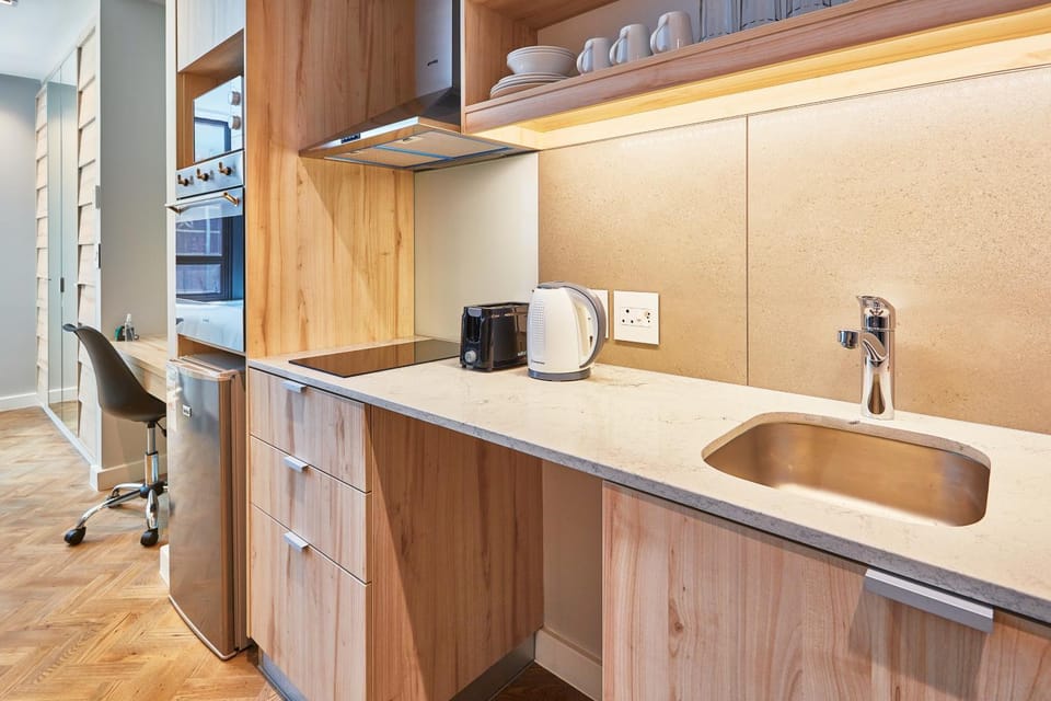 Kitchen or kitchenette