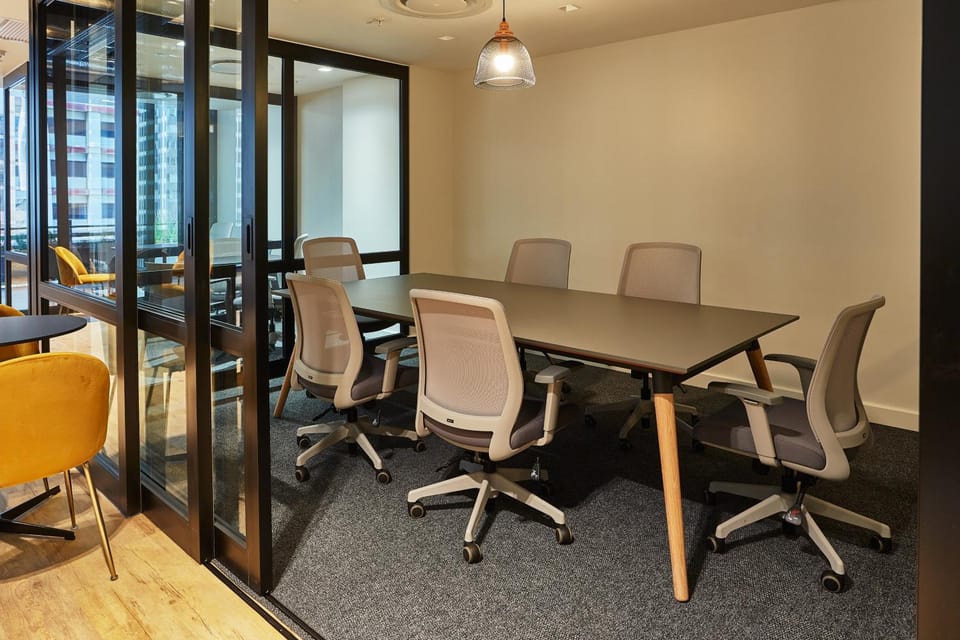 Meeting/conference room