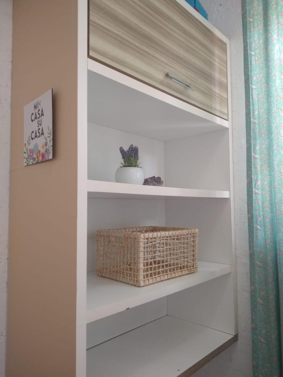 Suite para casal com espaço gourmet, entre mar e lagoa. Vacation rental in Florianopolis