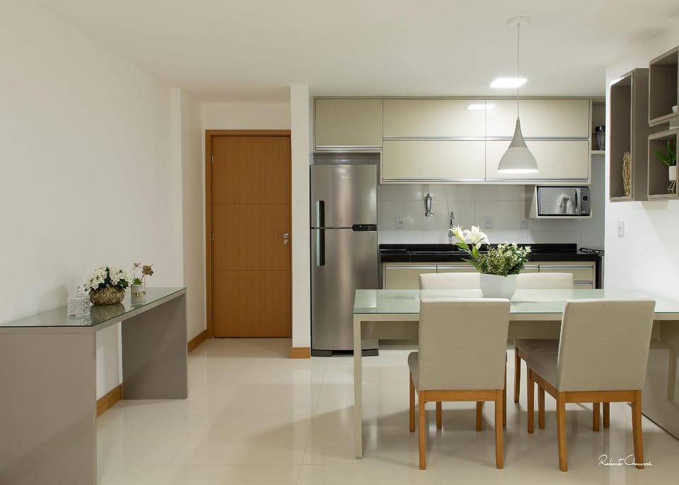 Kitchen or kitchenette, Dining area, Dinner, oven, pet friendly, stove