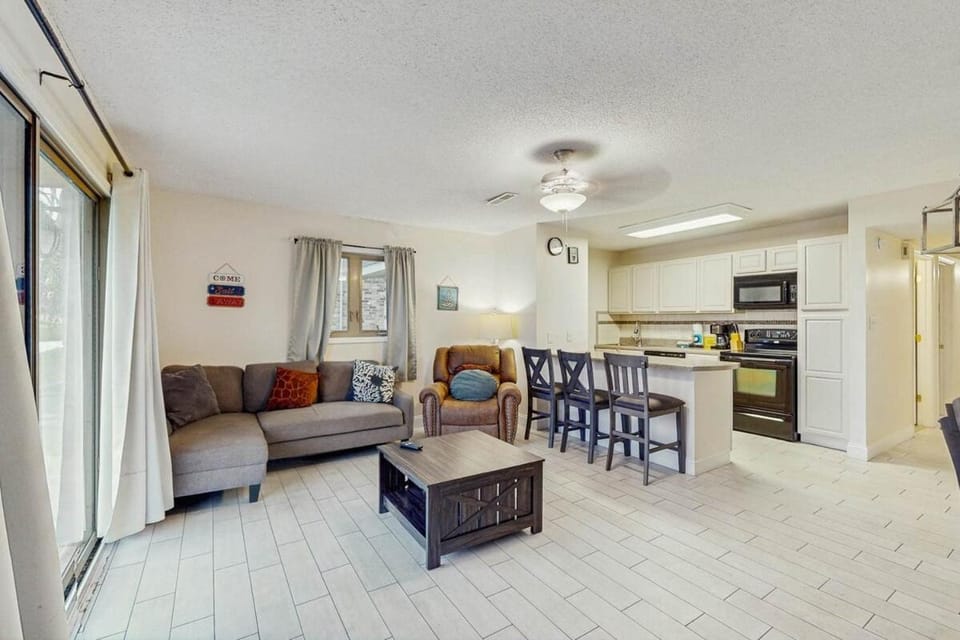 Eagle Haven - H1 House in Surfside Beach