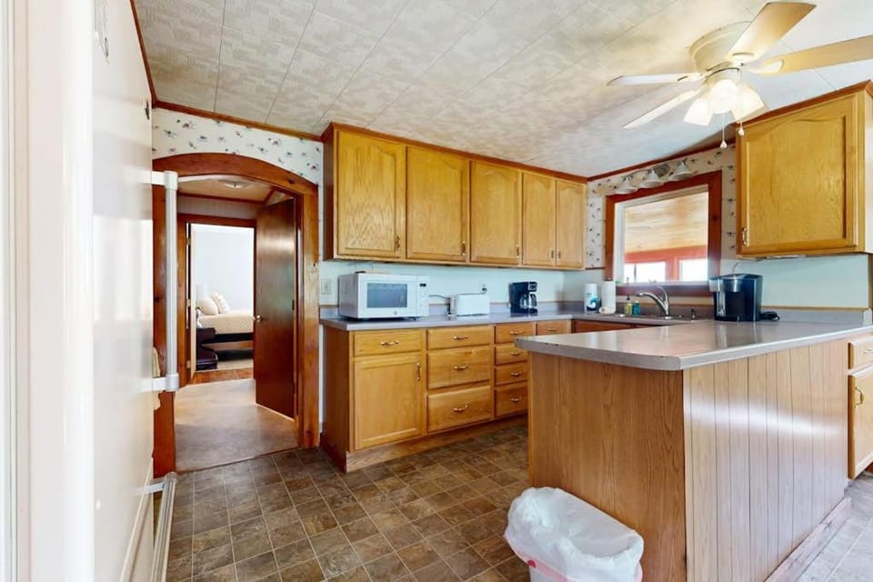 Kitchen or kitchenette, dishwasher, oven, stove, kitchen