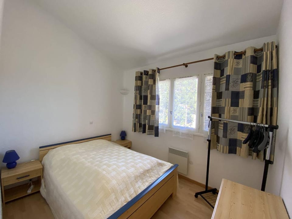 Appartement lumineux 7 pers. avec mezzanine et parking privé - FR-1-593-72 Apartment in Catalonia
