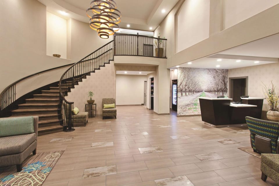 Lobby or reception, On site
