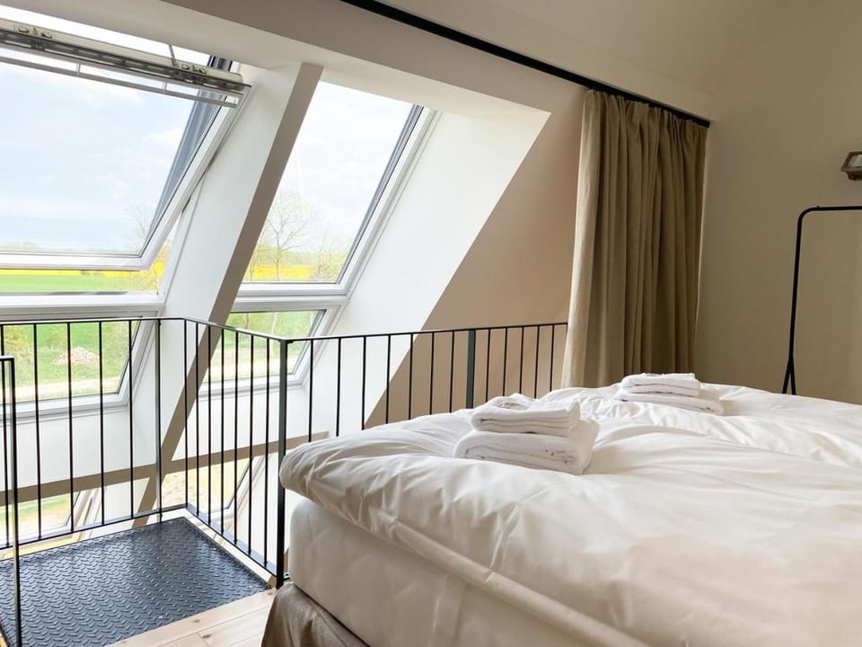 Bed, View (from property/room), Bedroom