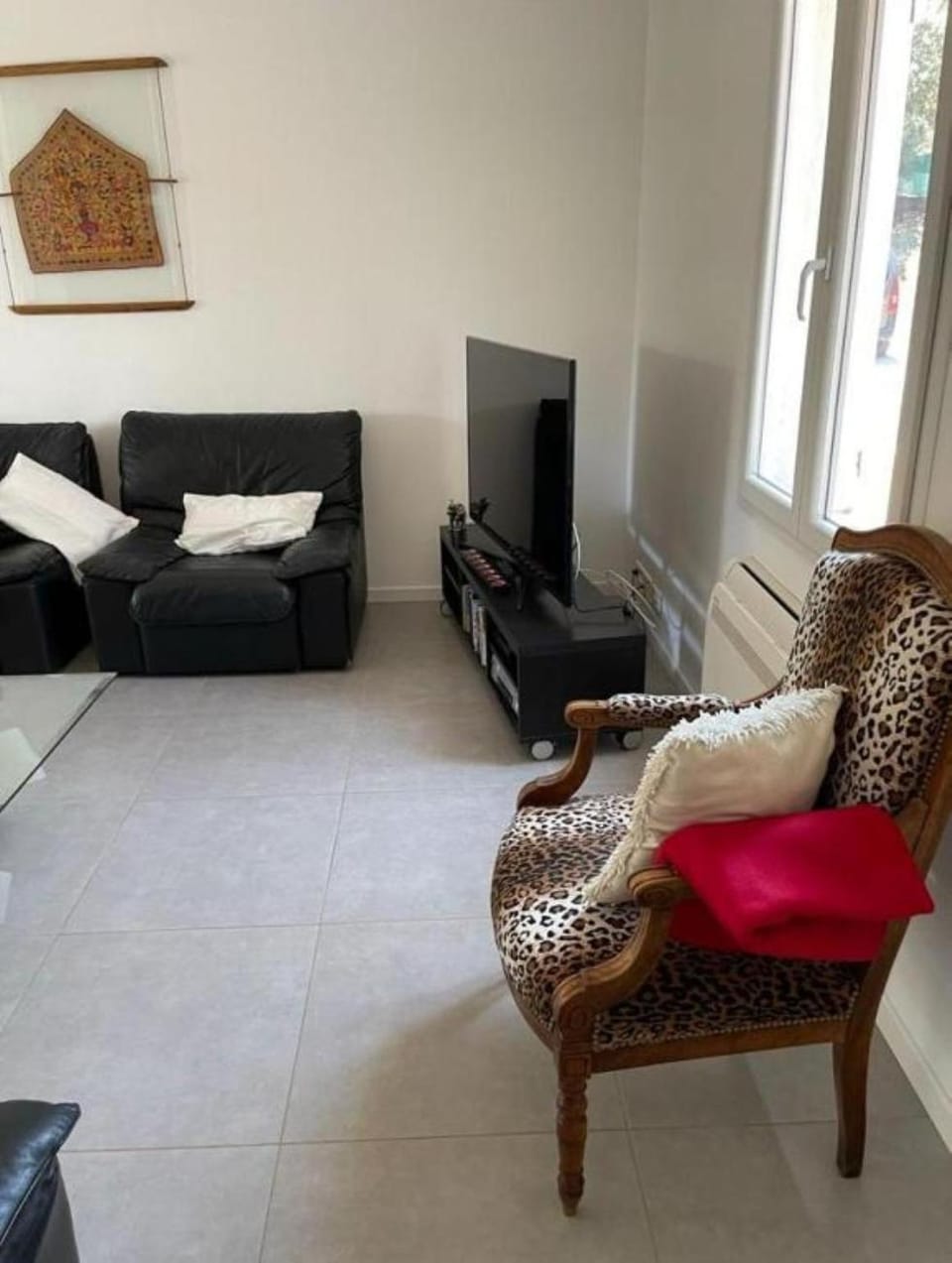 Communal lounge/ TV room, TV and multimedia, Living room, Seating area