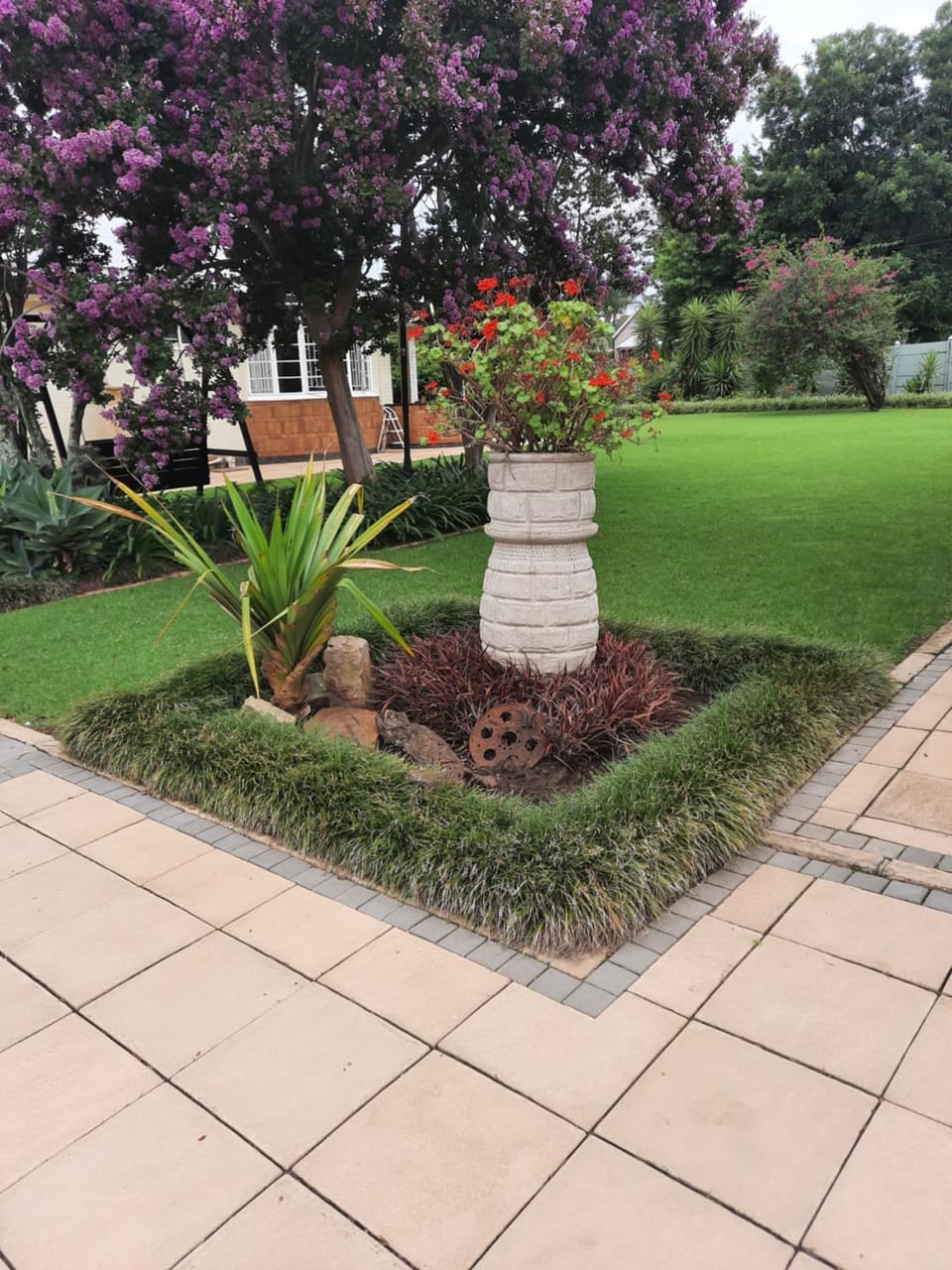 Garden, Garden