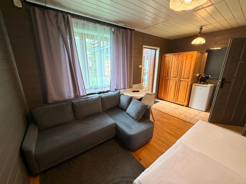 Pienińska Willa Aleksandrówka Bed and Breakfast in Lesser Poland Voivodeship