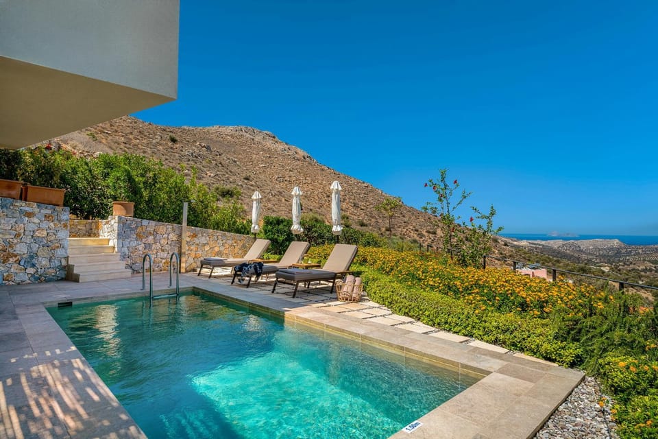 Sea view, Swimming pool