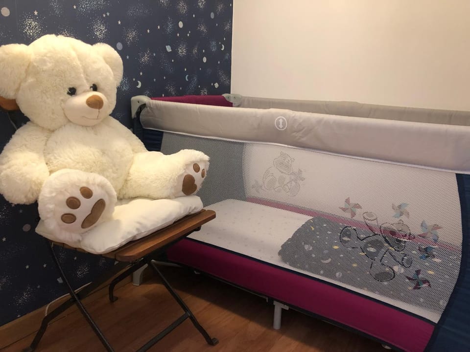 cot