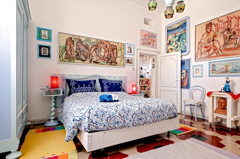Living room, Bedroom