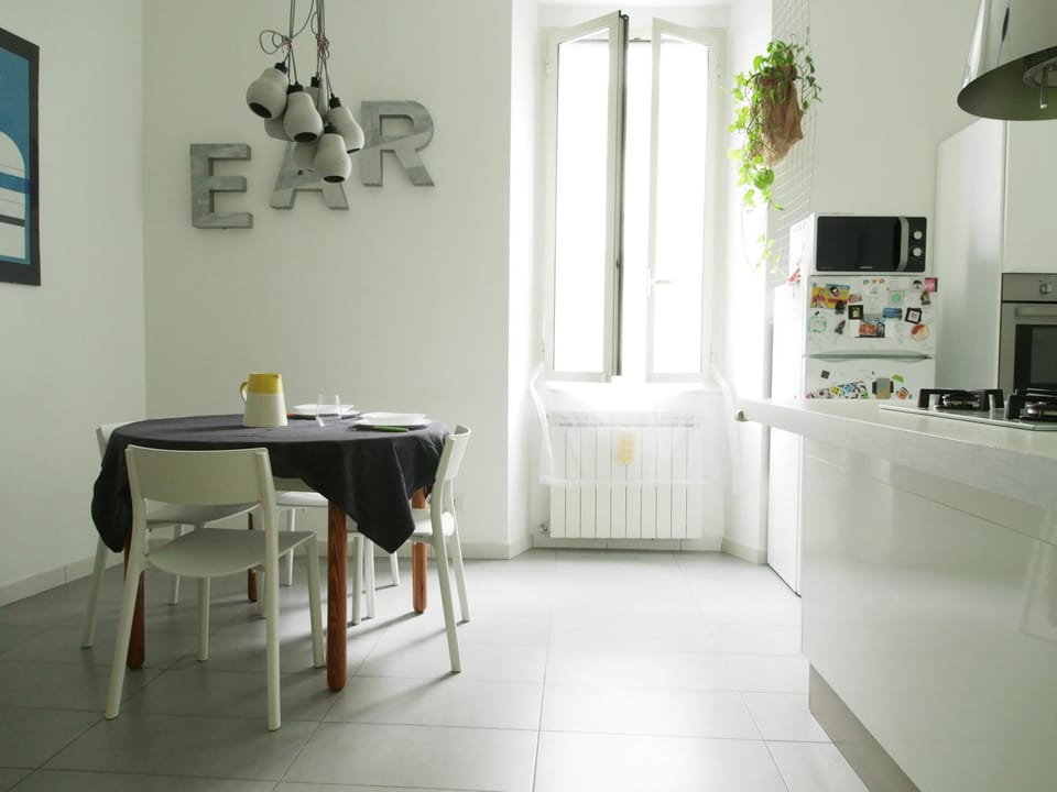Dining area, minibar, pet friendly