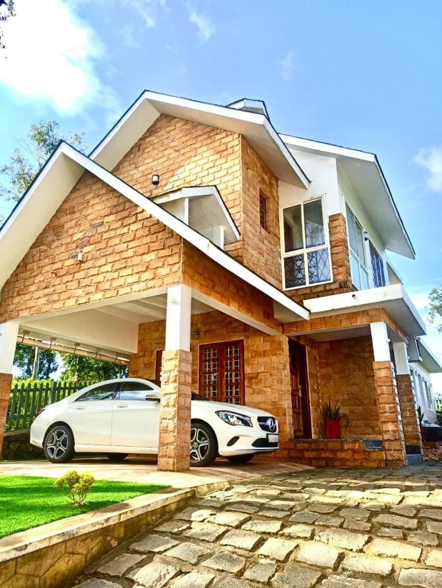 Property building, Parking