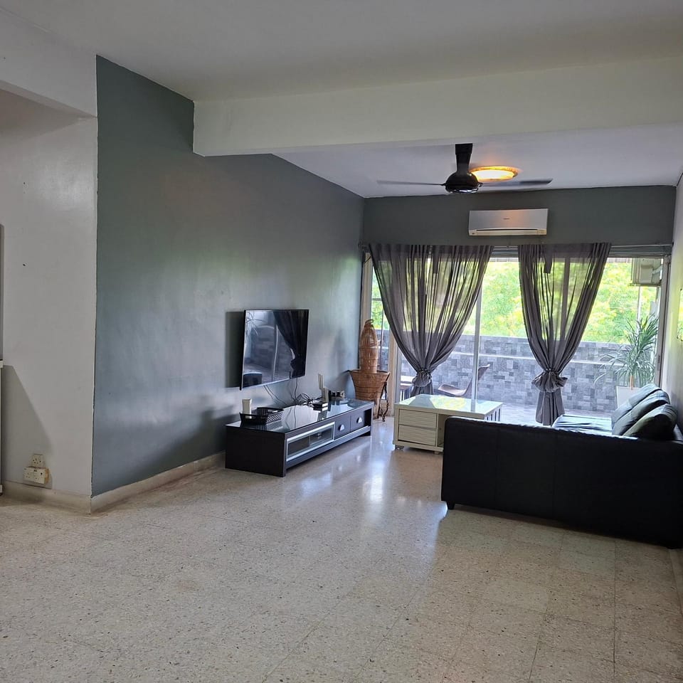 Safar Houzy Selesa Hillhomes (Muslim) Apartment in Selangor, Malaysia