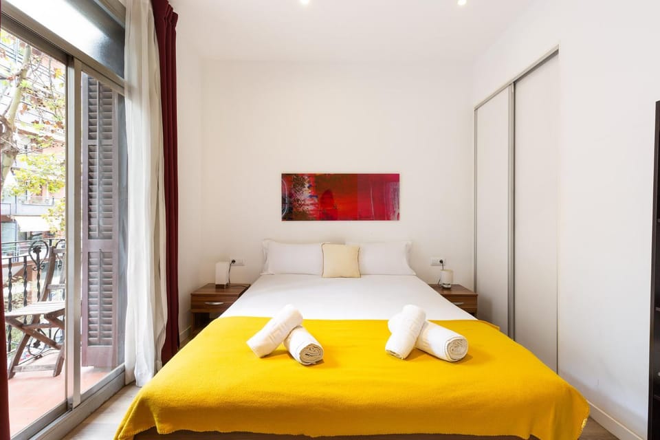Bed, Bedroom