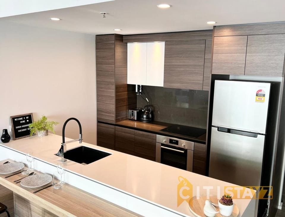 Light & Lovely in Canberra's CBD - 1BR Apt w/Carsp Apartment in Canberra