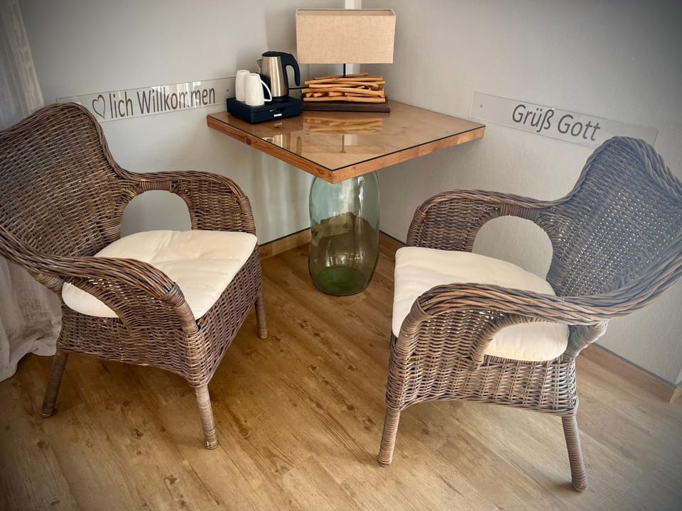 Seating area