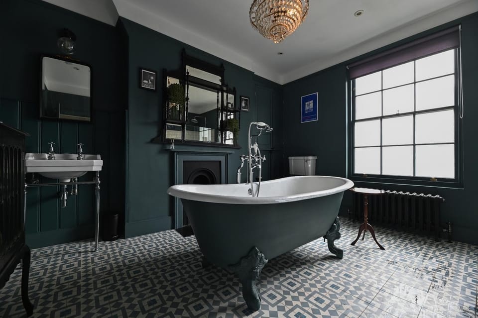 Bathroom, Bath