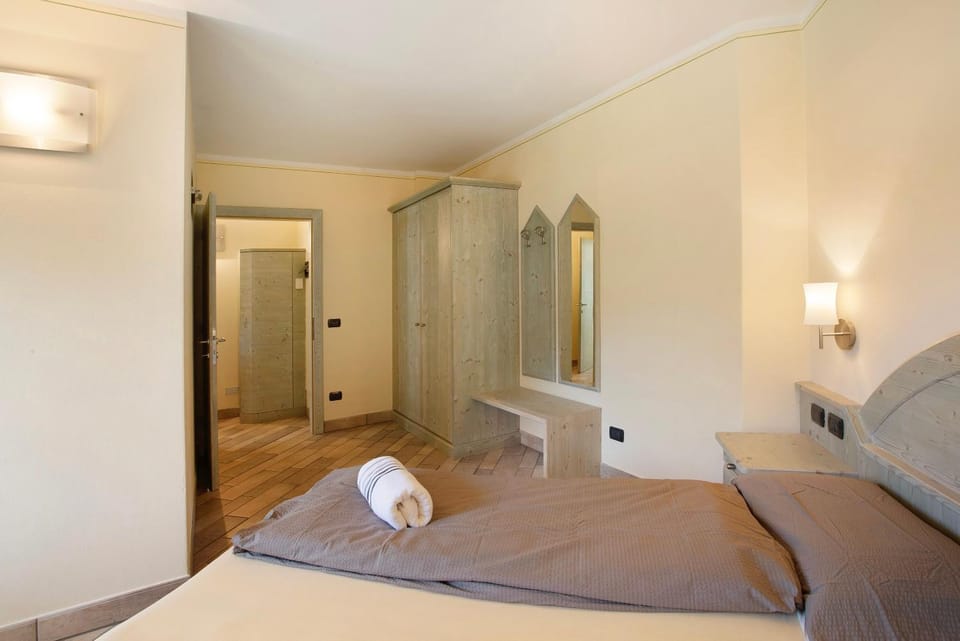Property building, Living room, Bedroom