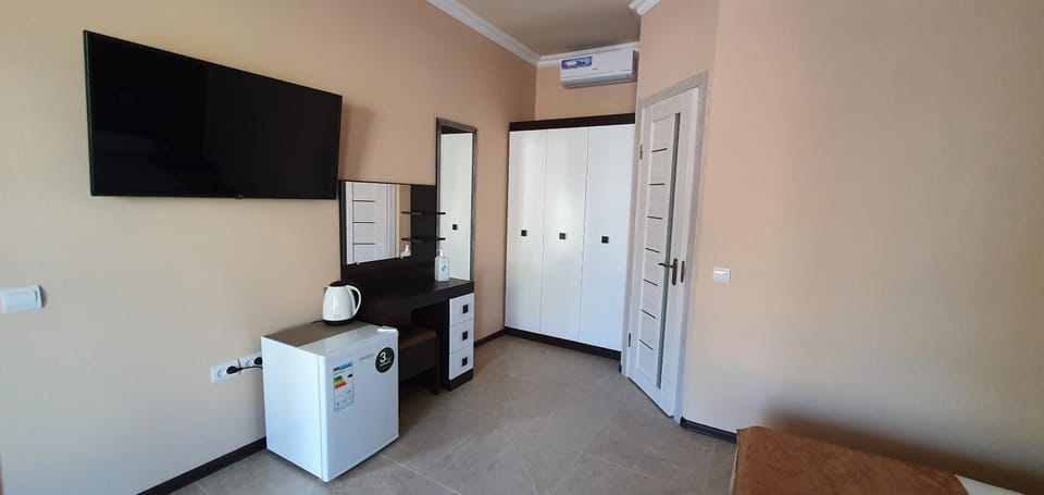 TV and multimedia, Coffee/tea facilities
