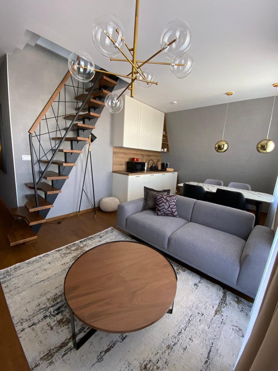 Living room, Seating area, Dining area