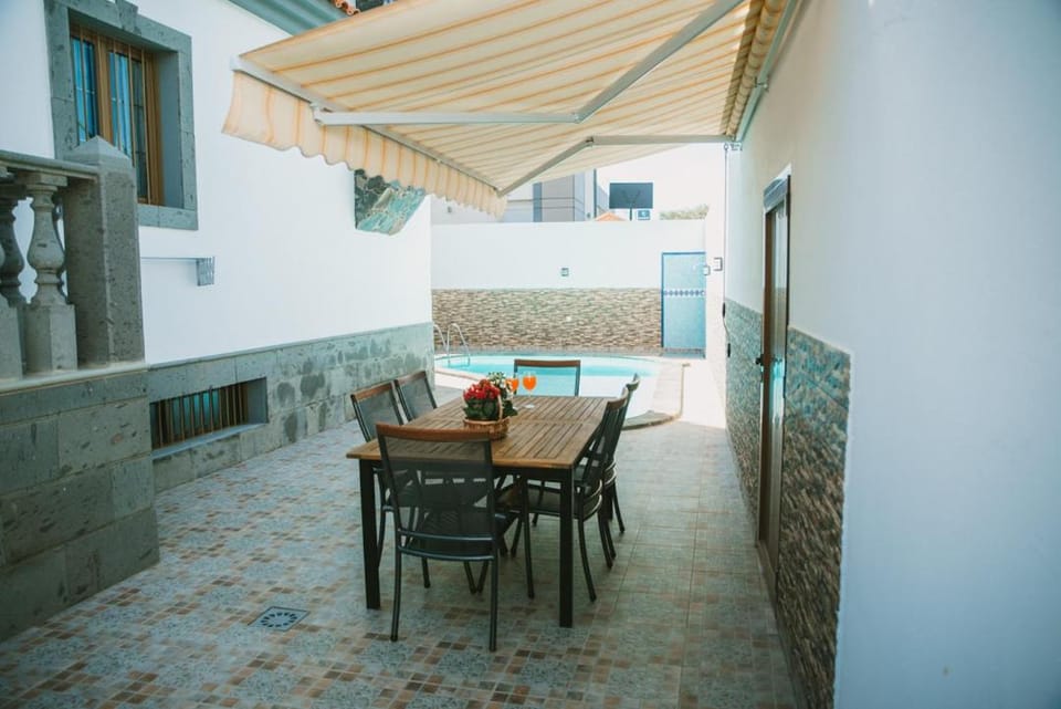 Villa Cervantes Sonnenland con piscina privada climatizada Villa in Maspalomas