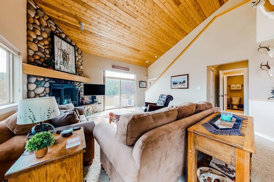 Firelight Chalet 94 Apartment in Big Sky