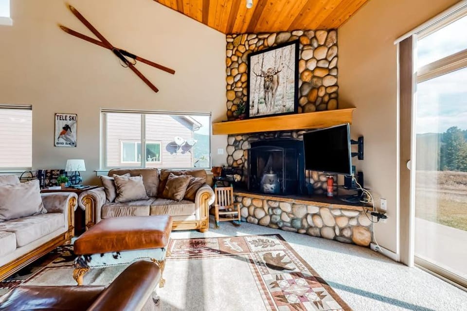Firelight Chalet 94 Apartment in Big Sky