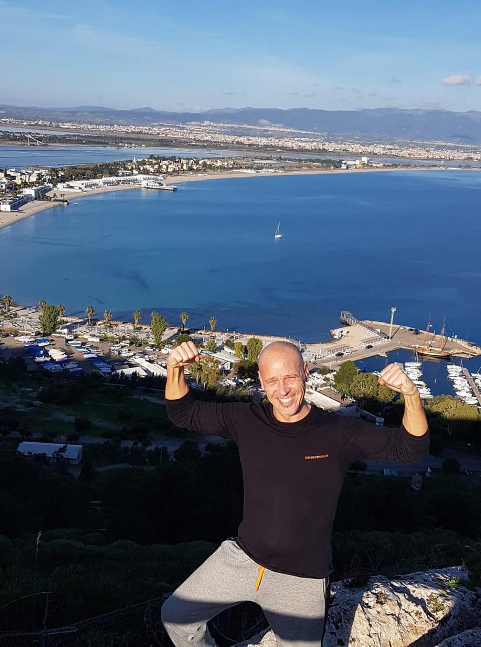 Beach, Evening entertainment, Mountain view, Sports