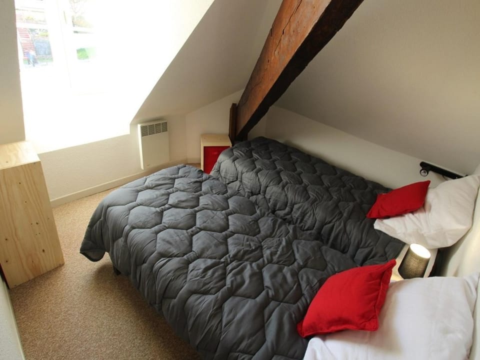 Luchon : T3 cosy pour 4 pers, au pied du télécabine, parking privé - FR-1-313-204 Cabin in Catalonia