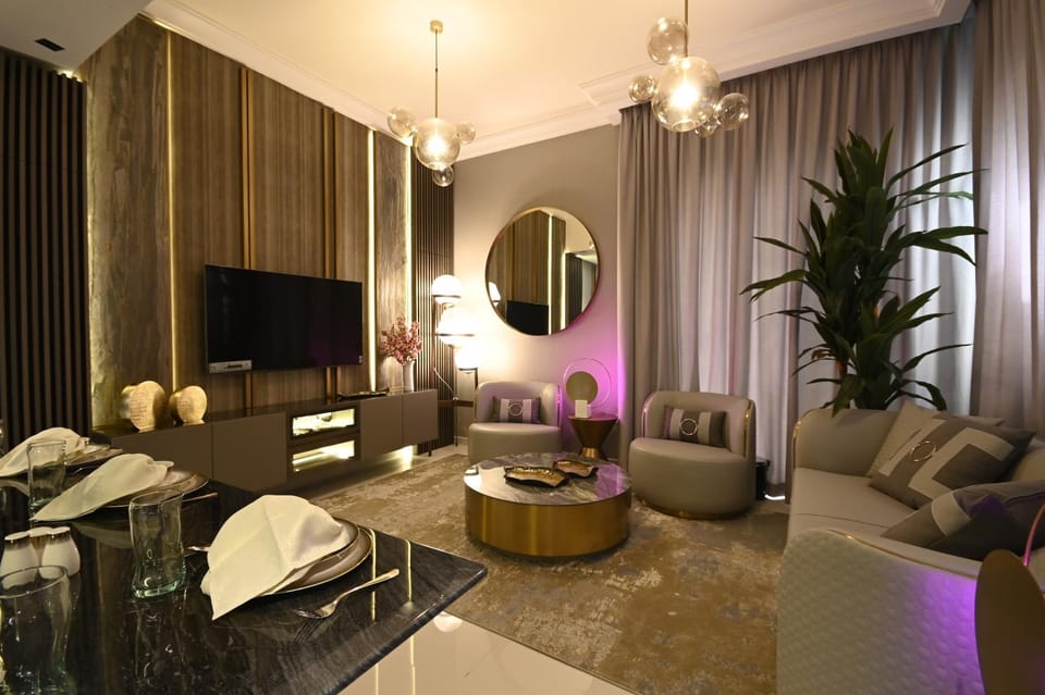 Communal lounge/ TV room, TV and multimedia, Living room, Seating area