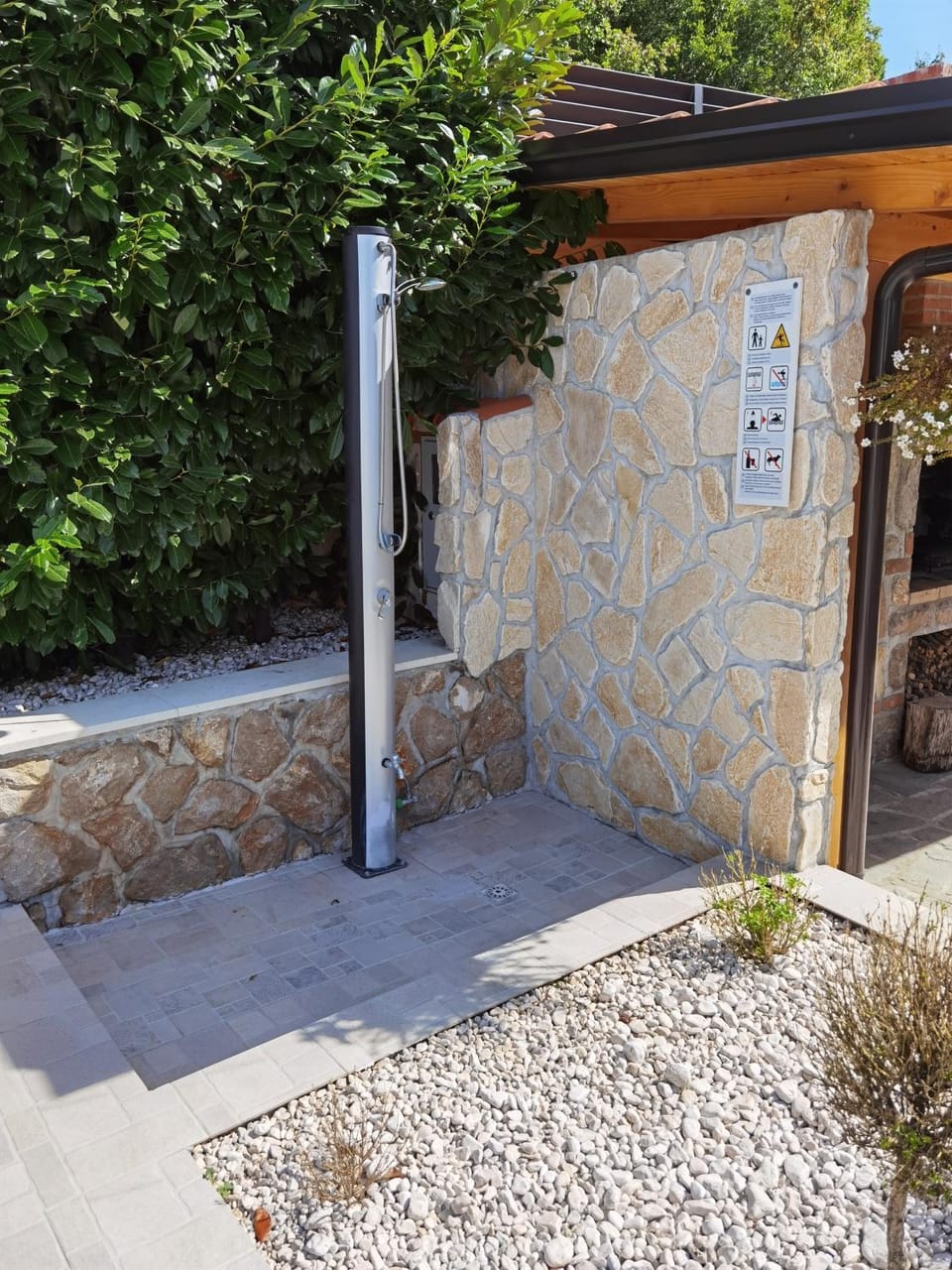 Shower, Patio, Swimming pool