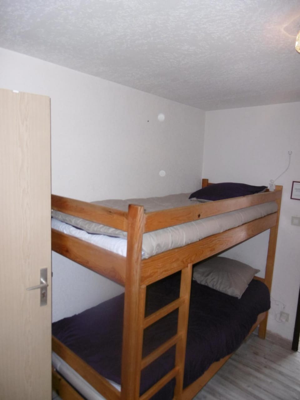 bunk bed