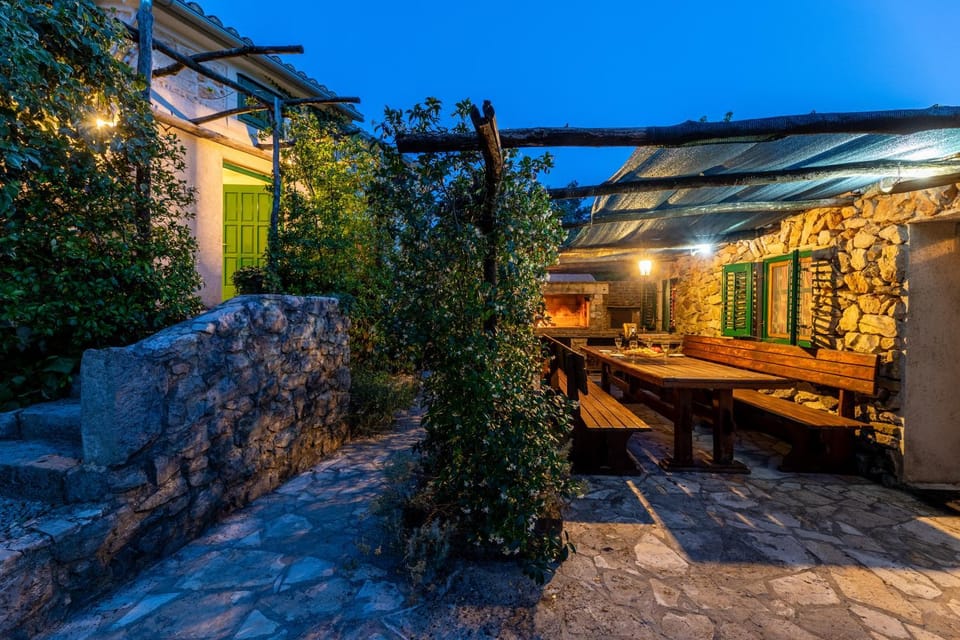 BBQ facilities, Balcony/Terrace