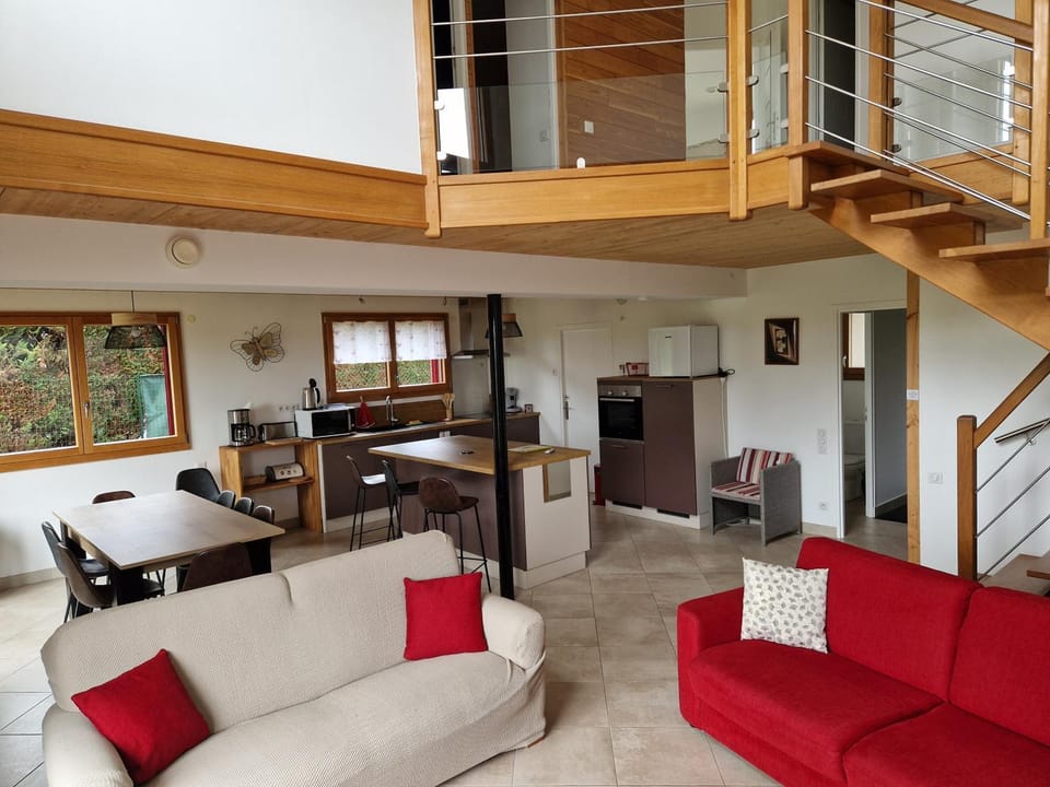 Kitchen or kitchenette, Living room, Dining area