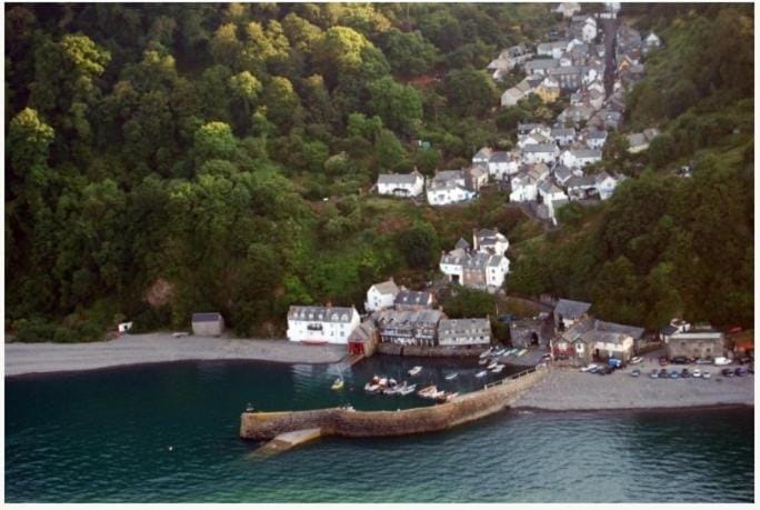 Coastal cottage 'The Garden Cottage ' House in England