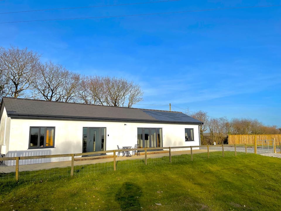 Property building, Natural landscape