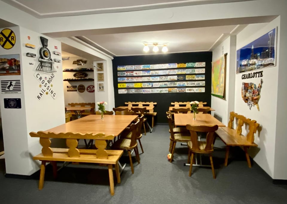 Communal lounge/ TV room, Dining area