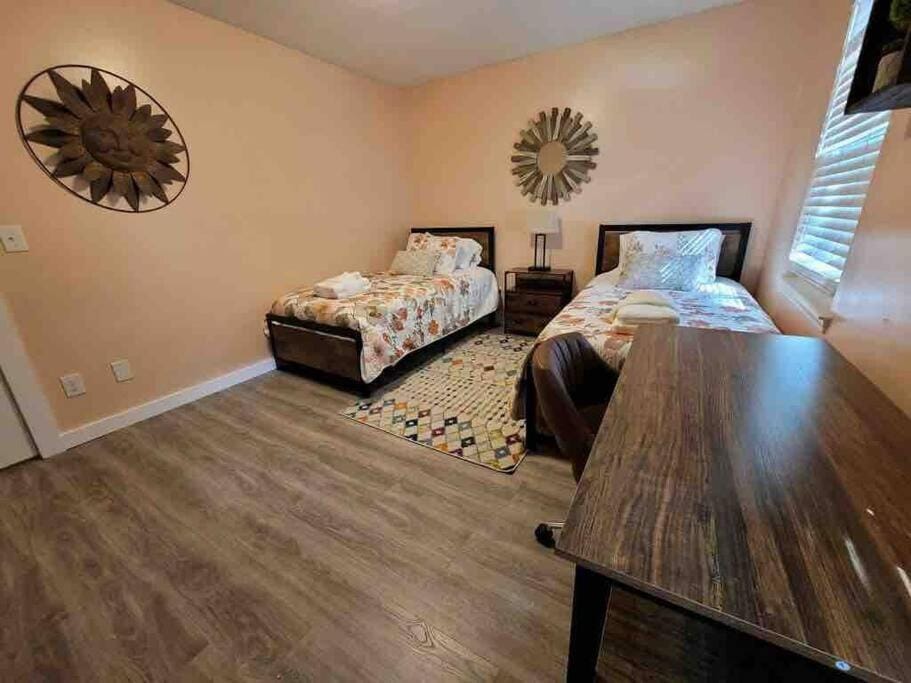 Elegant 2-bedroom pet-friendly villa w 2 parking spaces Apartment in Hilton Head Island