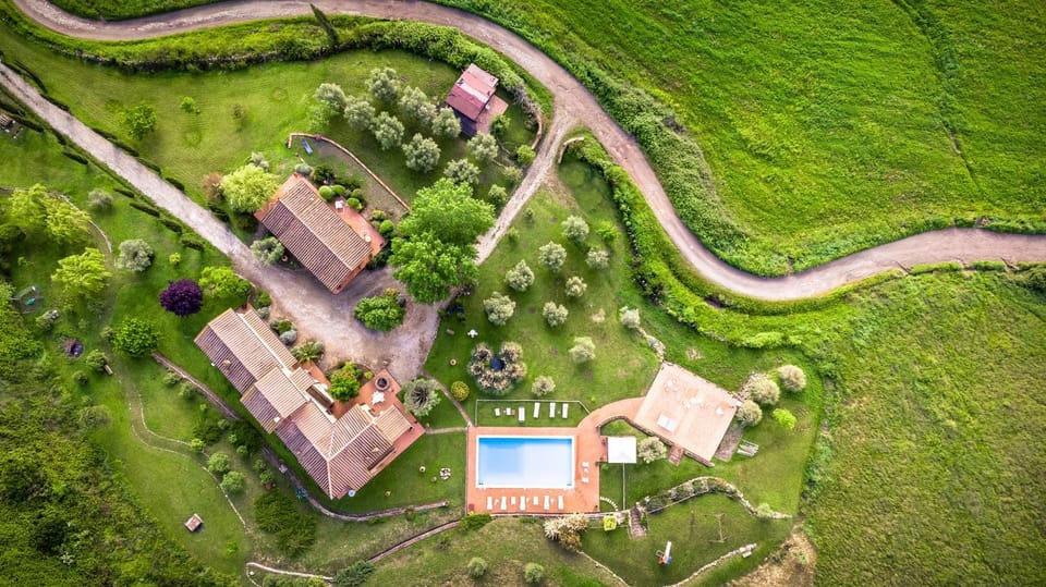 Agriturismo LUCERTOLA Apartment in Tuscany