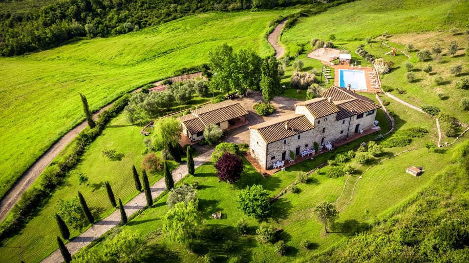 Agriturismo LUCERTOLA Apartment in Tuscany
