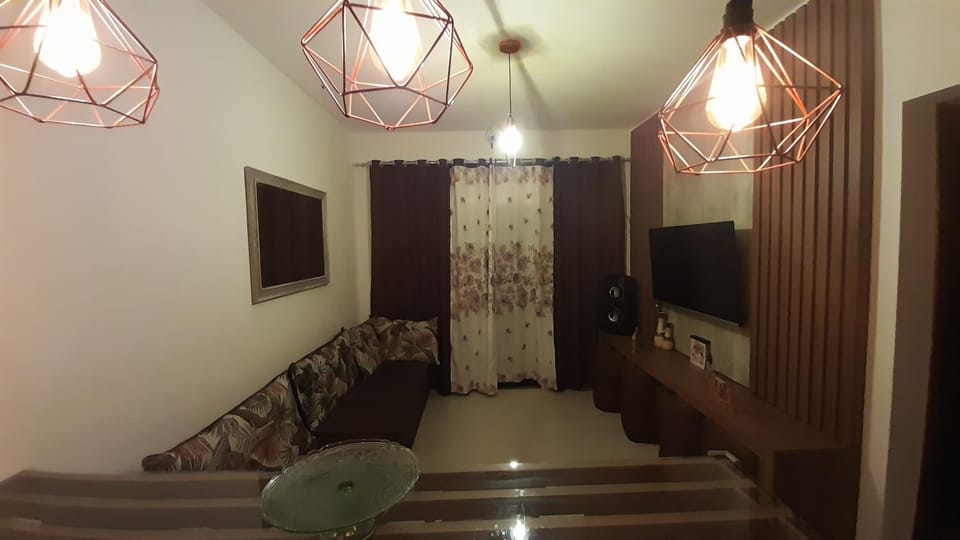 Communal lounge/ TV room, TV and multimedia, Living room, Seating area
