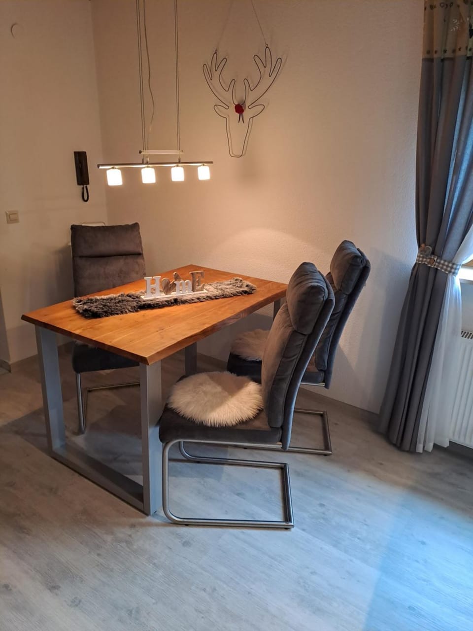 Living room, Dining area