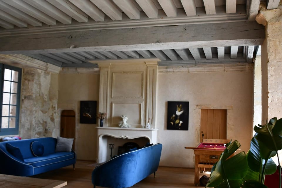 Seating area