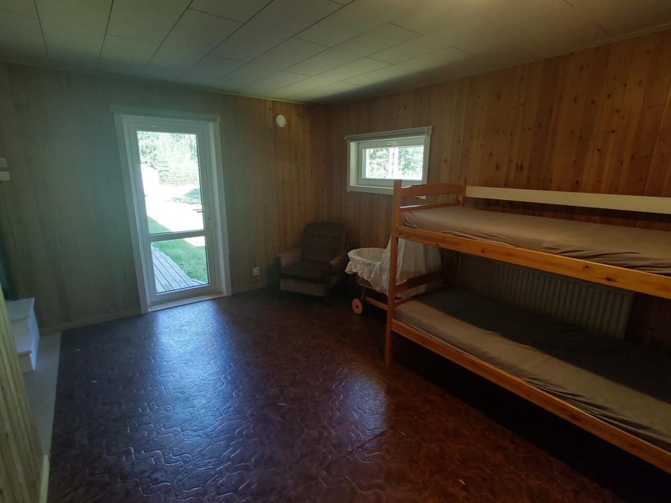 bunk bed