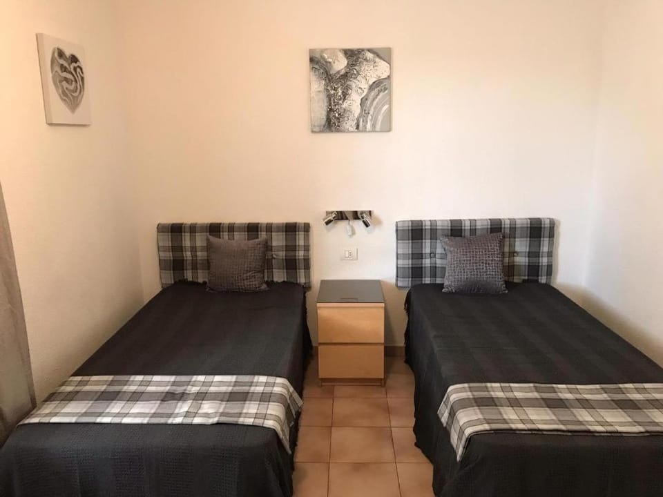 One Bedroom Apartment - Los Cristianos Apartment in Los Cristianos