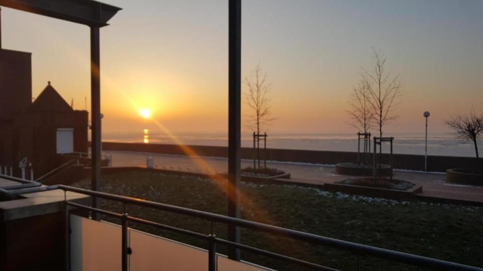 Sea view, Sunrise
